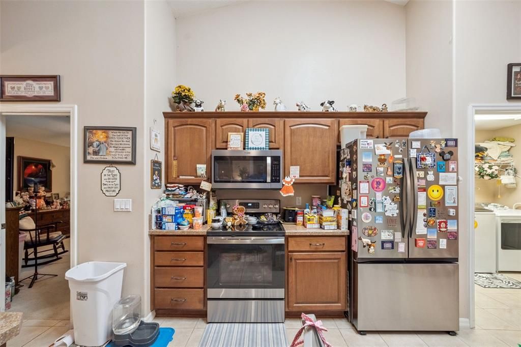 For Sale: $419,000 (4 beds, 3 baths, 2356 Square Feet)