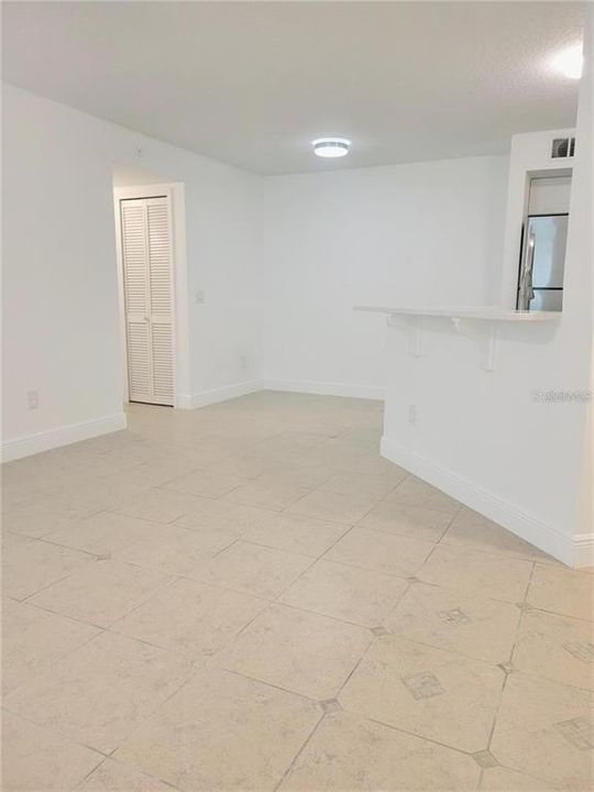 В аренду: $1,895 (3 спален, 2 ванн, 1253 Квадратных фут)