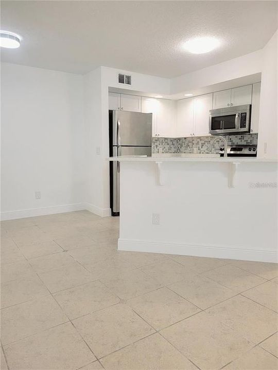 В аренду: $1,895 (3 спален, 2 ванн, 1253 Квадратных фут)