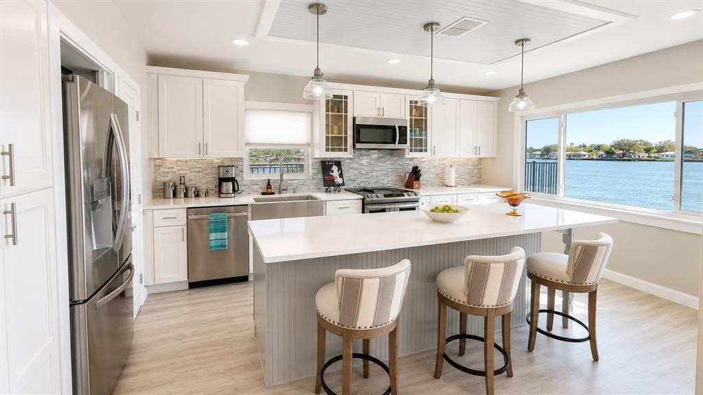 For Sale: $1,279,000 (2 beds, 2 baths, 1107 Square Feet)
