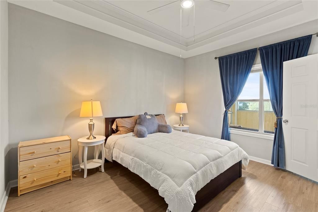 En Venta: $224,000 (2 camas, 2 baños, 1048 Pies cuadrados)