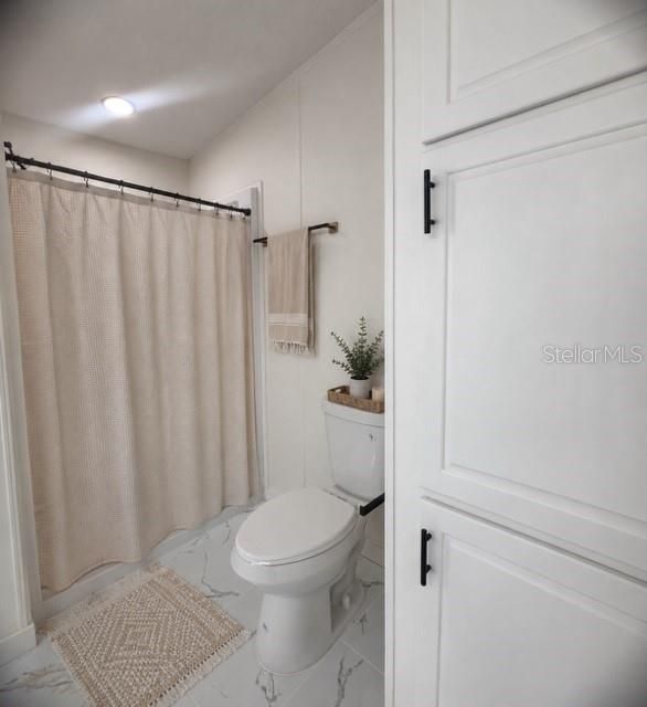 En Venta: $239,900 (3 camas, 2 baños, 1400 Pies cuadrados)