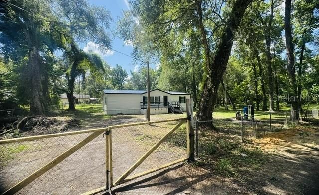 En Venta: $239,900 (3 camas, 2 baños, 1400 Pies cuadrados)
