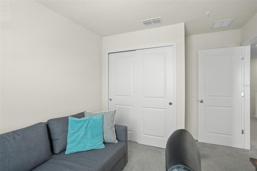 Active With Contract: $2,900 (4 beds, 3 baths, 1809 Square Feet)