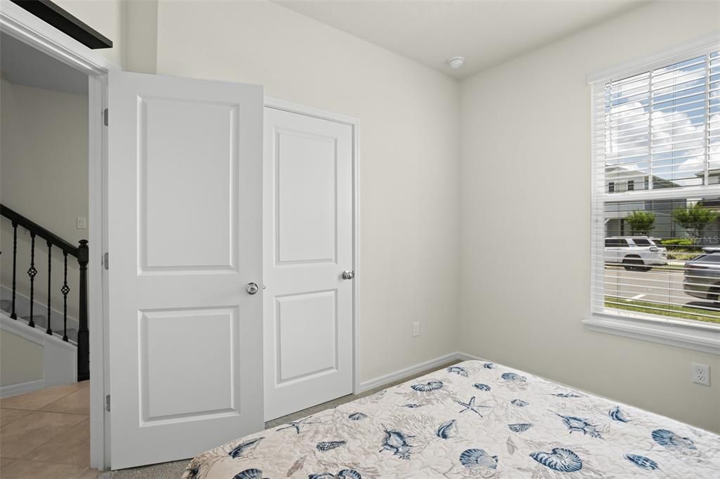 Active With Contract: $2,900 (4 beds, 3 baths, 1809 Square Feet)