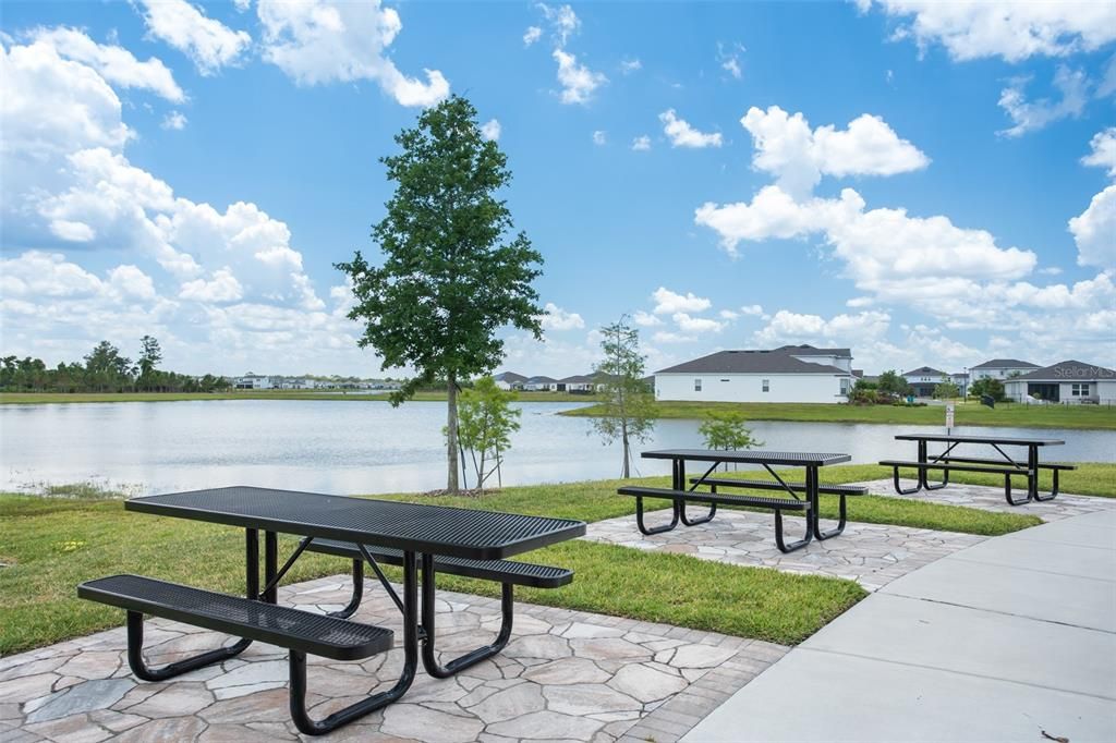 Active With Contract: $2,900 (4 beds, 3 baths, 1809 Square Feet)