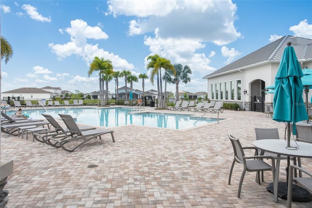Active With Contract: $2,900 (4 beds, 3 baths, 1809 Square Feet)