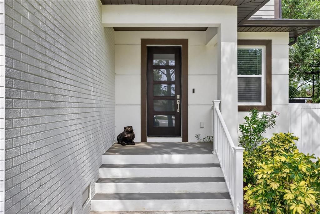 En Venta: $925,000 (4 camas, 3 baños, 2370 Pies cuadrados)
