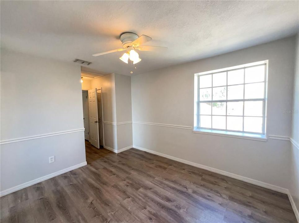 En Venta: $260,000 (3 camas, 2 baños, 1401 Pies cuadrados)