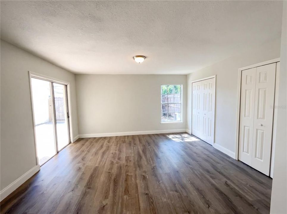 En Venta: $260,000 (3 camas, 2 baños, 1401 Pies cuadrados)
