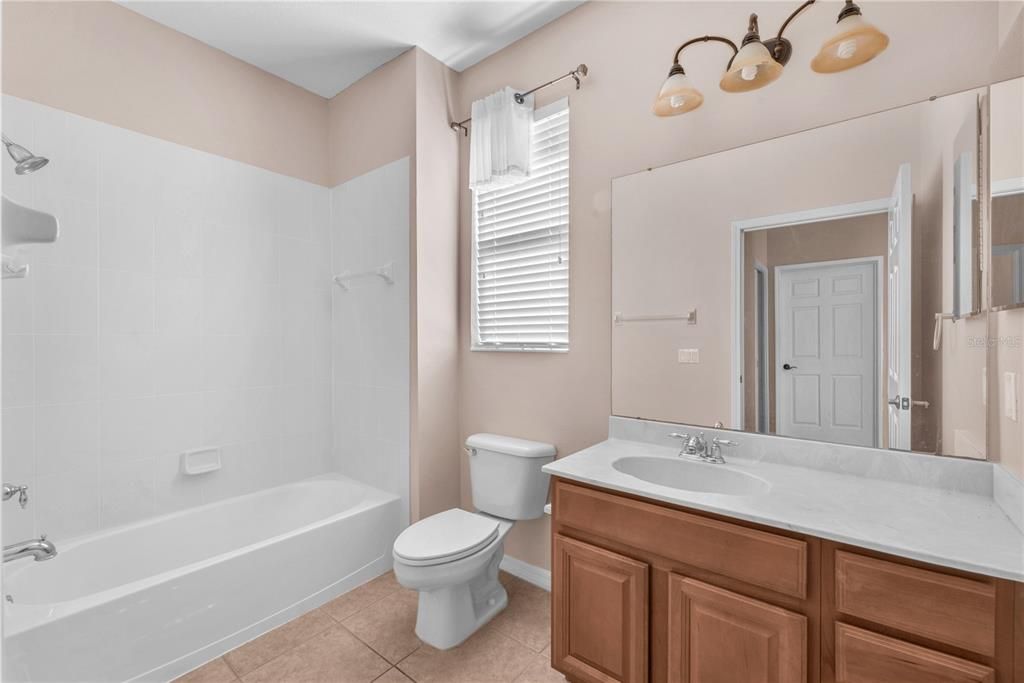 For Sale: $275,000 (3 beds, 2 baths, 1616 Square Feet)