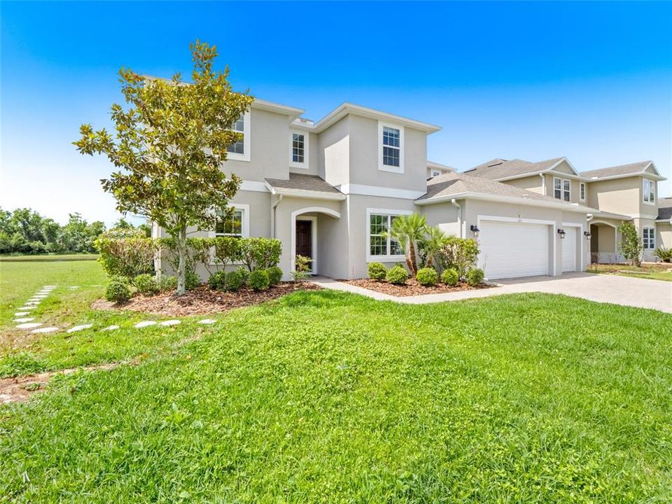 Active With Contract: $669,000 (5 beds, 3 baths, 3768 Square Feet)
