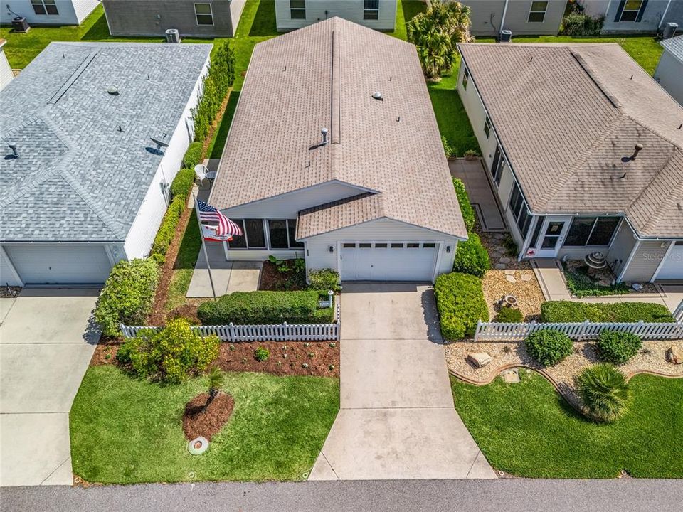 На продажу: $319,000 (2 спален, 2 ванн, 1156 Квадратных фут)