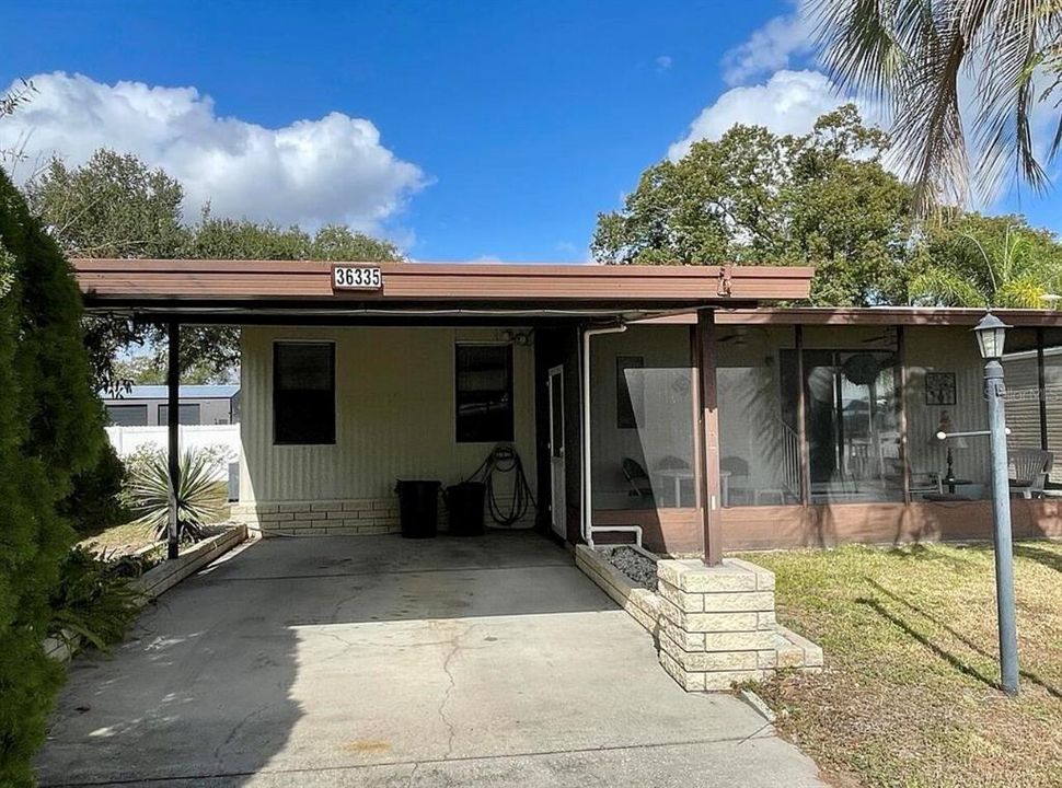 For Sale: $97,800 (2 beds, 2 baths, 900 Square Feet)