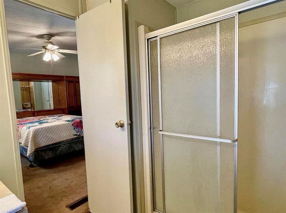 For Sale: $97,800 (2 beds, 2 baths, 900 Square Feet)
