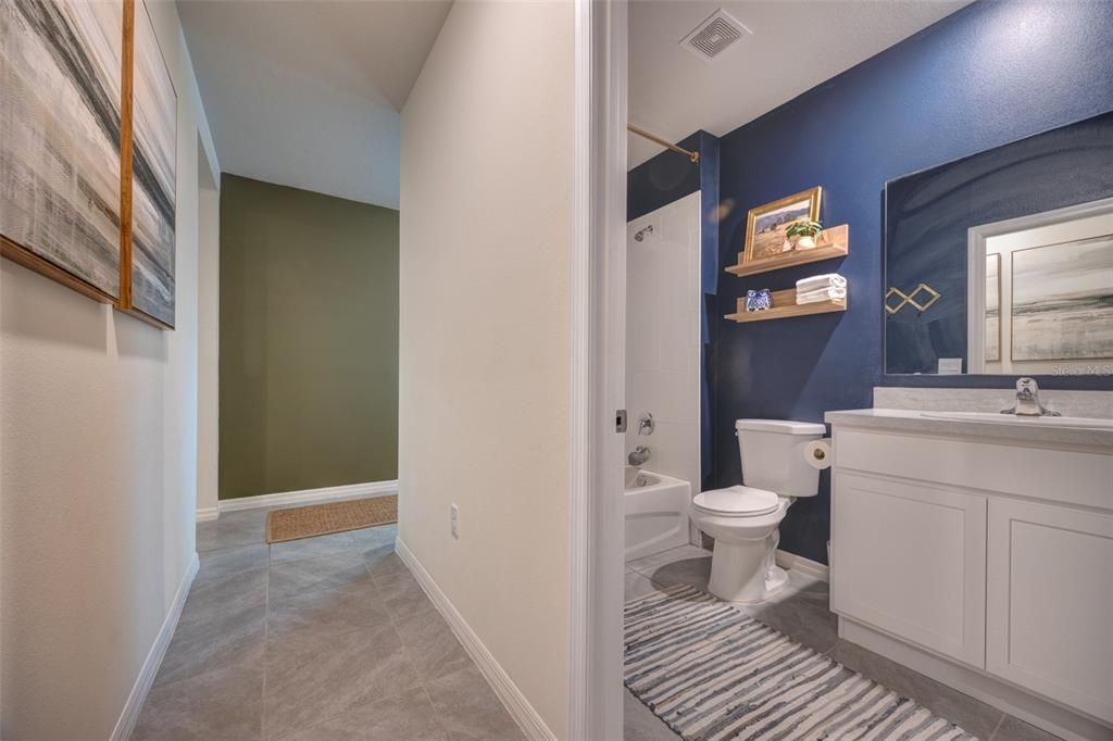 En Venta: $325,000 (3 camas, 2 baños, 1649 Pies cuadrados)