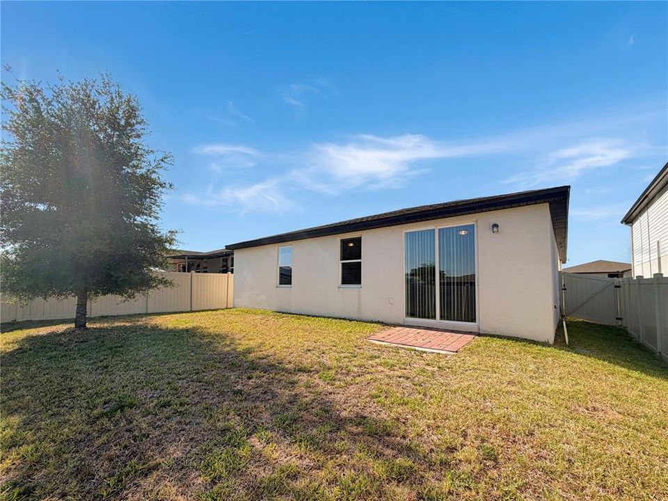 For Sale: $282,000 (3 beds, 2 baths, 1734 Square Feet)