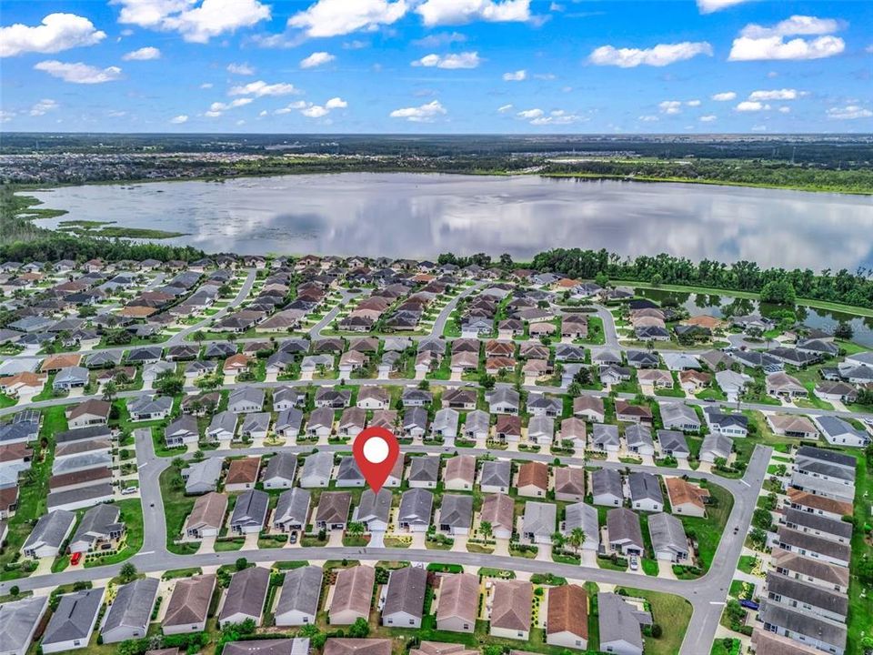 На продажу: $289,900 (2 спален, 2 ванн, 1156 Квадратных фут)