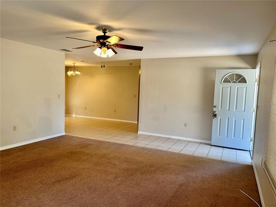 For Sale: $255,000 (3 beds, 2 baths, 1450 Square Feet)