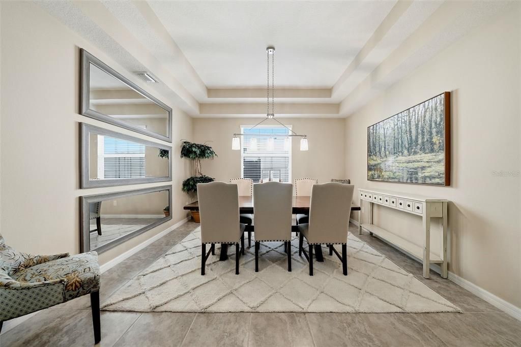 For Sale: $699,000 (5 beds, 4 baths, 3576 Square Feet)
