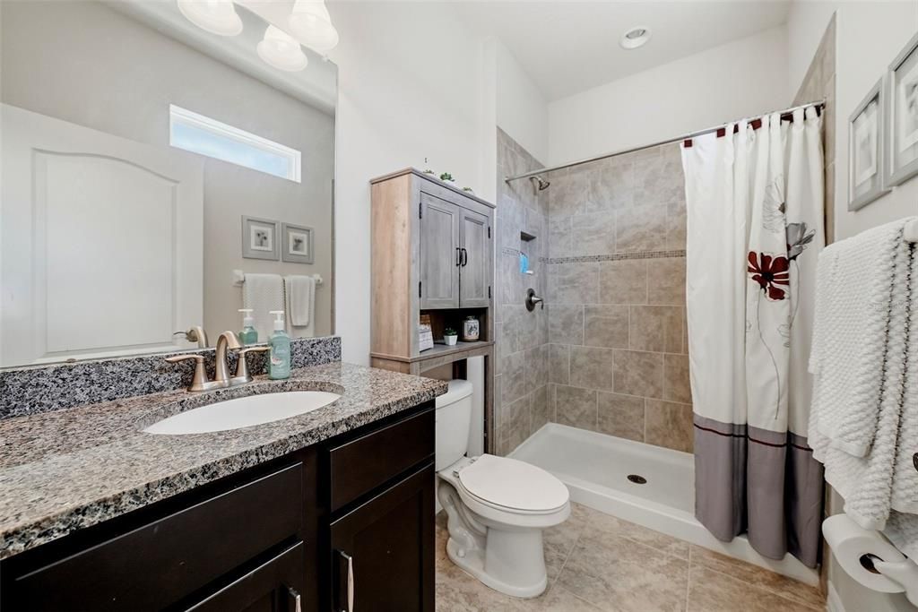 For Sale: $699,000 (5 beds, 4 baths, 3576 Square Feet)