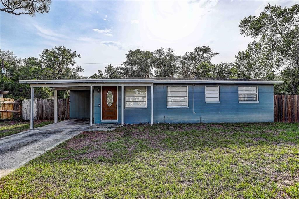 For Sale: $299,900 (3 beds, 1 baths, 1189 Square Feet)