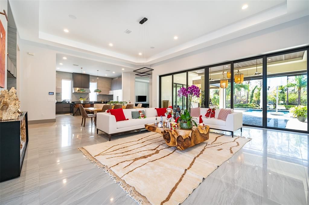 For Sale: $2,495,000 (4 beds, 5 baths, 4428 Square Feet)