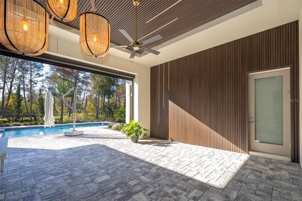 For Sale: $2,495,000 (4 beds, 5 baths, 4428 Square Feet)