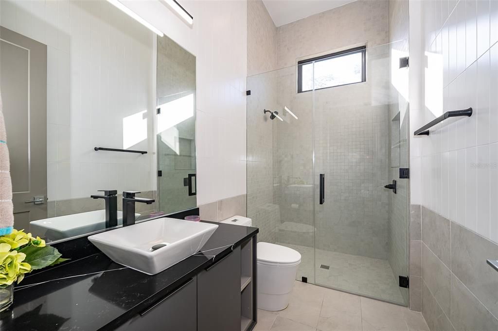 For Sale: $2,495,000 (4 beds, 5 baths, 4428 Square Feet)