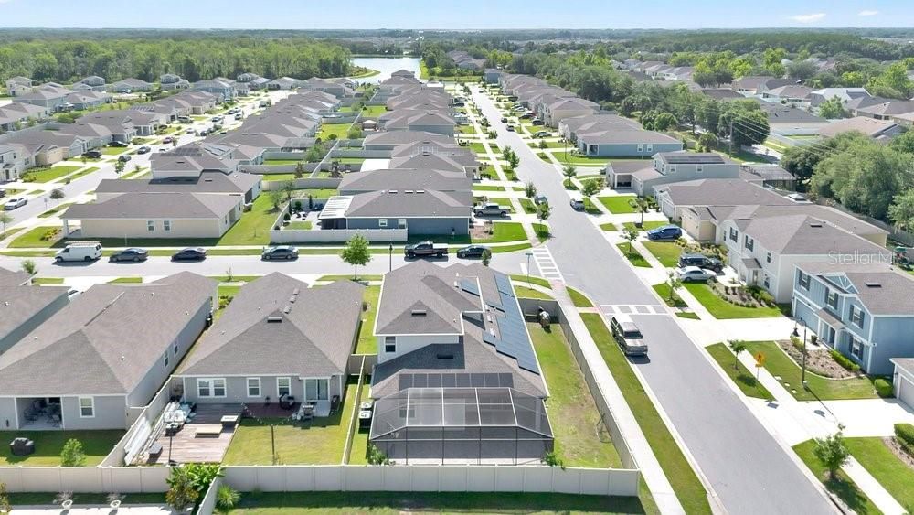 На продажу: $520,000 (6 спален, 4 ванн, 3193 Квадратных фут)