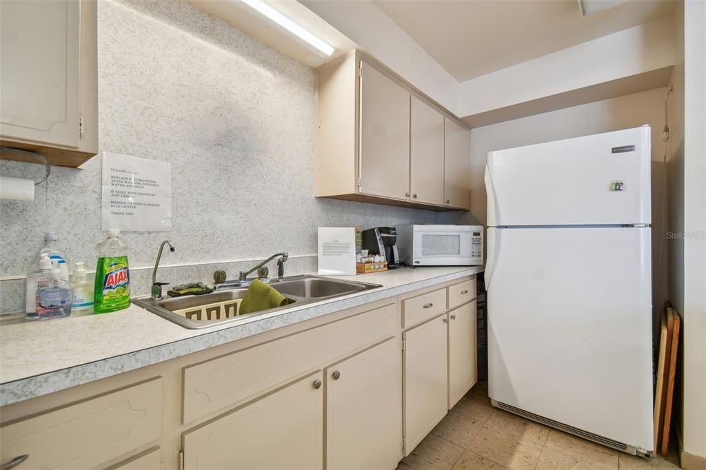 En Venta: $94,000 (1 camas, 1 baños, 902 Pies cuadrados)