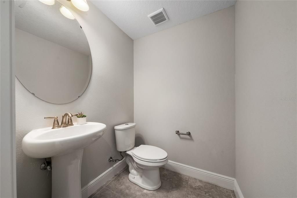 В аренду: $2,475 (2 спален, 2 ванн, 1246 Квадратных фут)