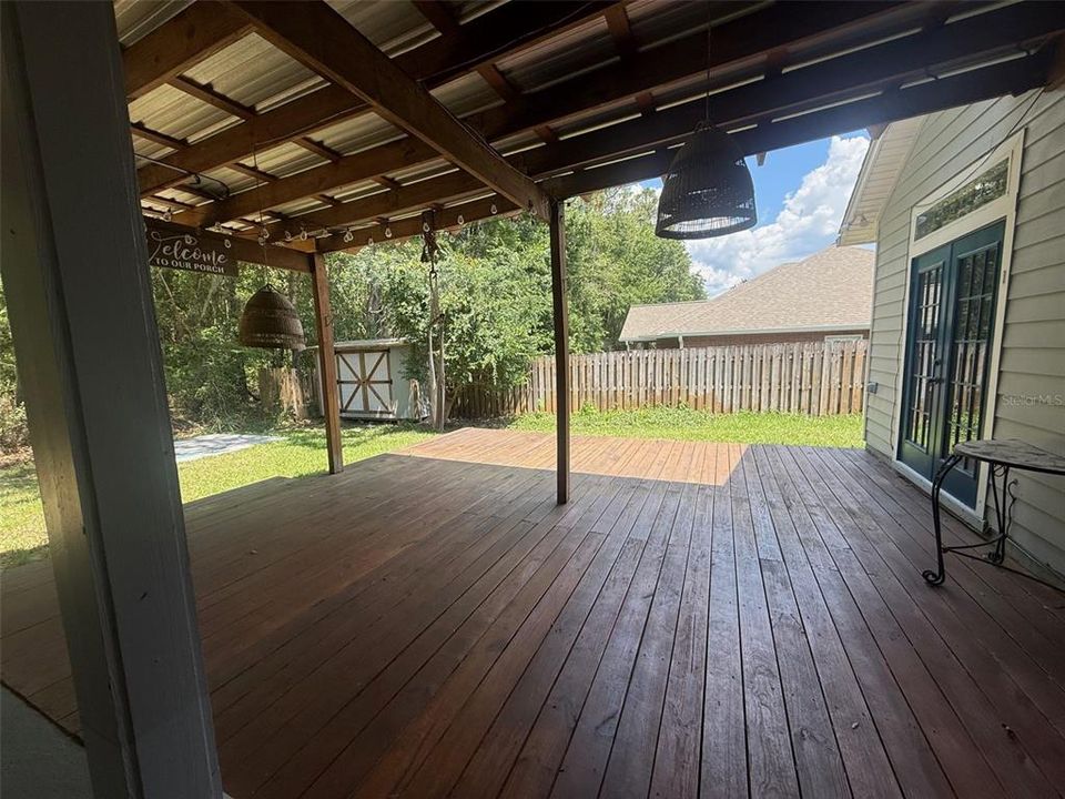 For Rent: $3,000 (4 beds, 2 baths, 2357 Square Feet)