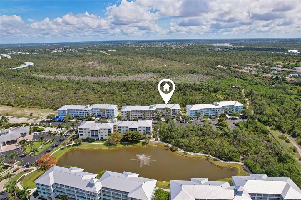Active With Contract: $199,000 (2 beds, 2 baths, 903 Square Feet)