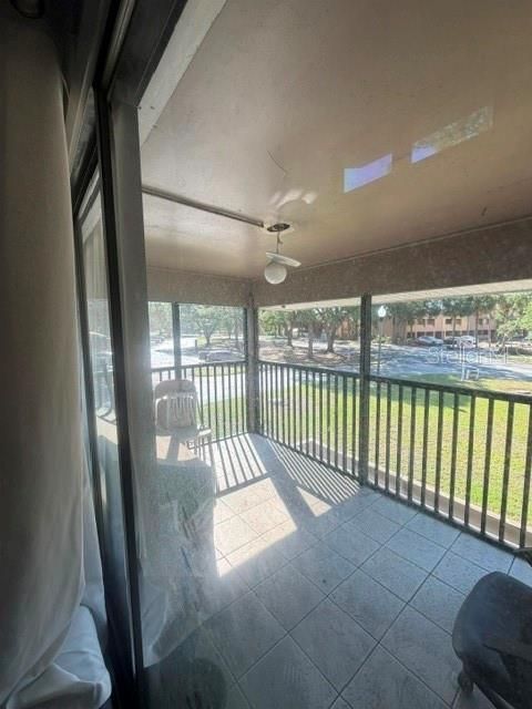 For Sale: $130,000 (1 beds, 1 baths, 591 Square Feet)