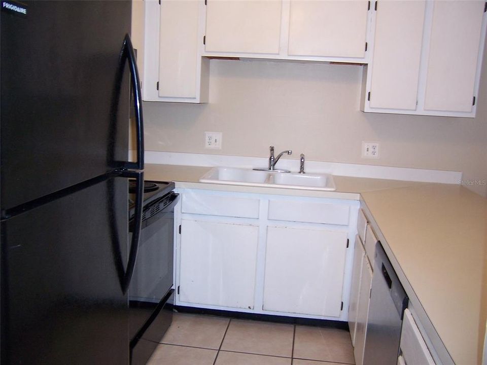 For Rent: $1,700 (2 beds, 2 baths, 1156 Square Feet)