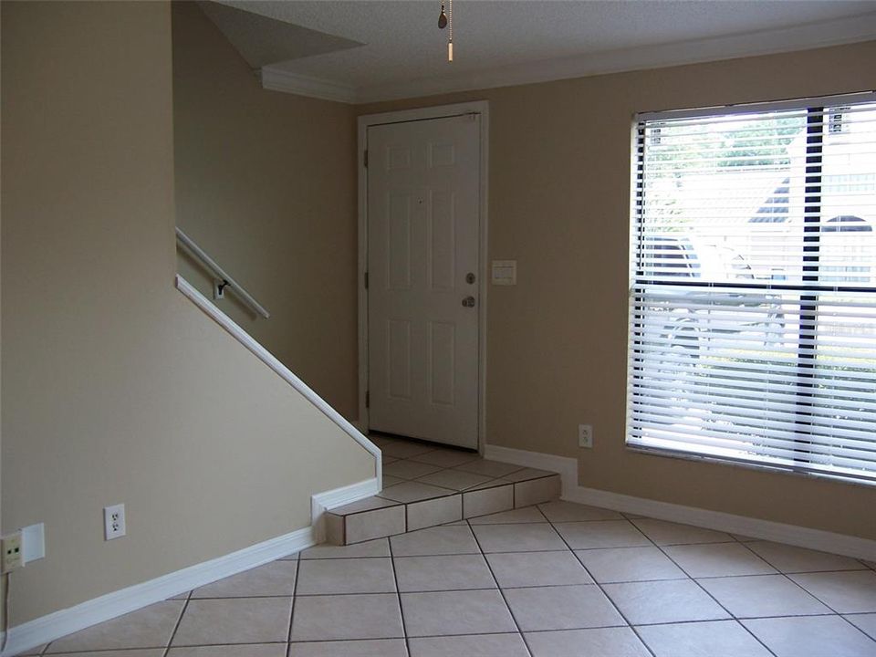 For Rent: $1,700 (2 beds, 2 baths, 1156 Square Feet)
