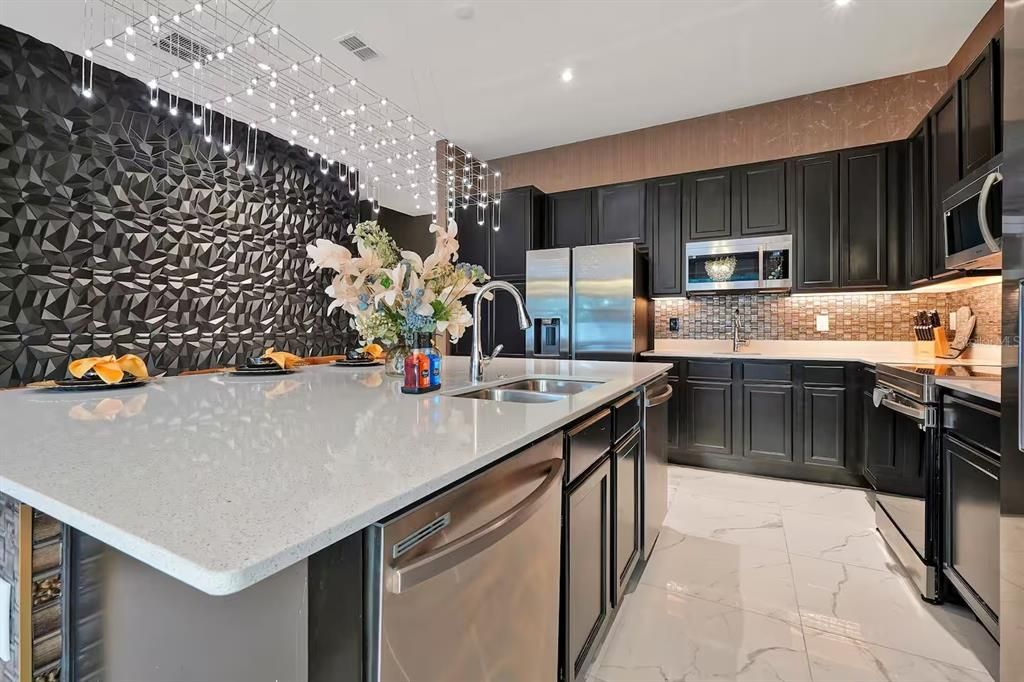 For Sale: $1,339,000 (12 beds, 11 baths, 4954 Square Feet)