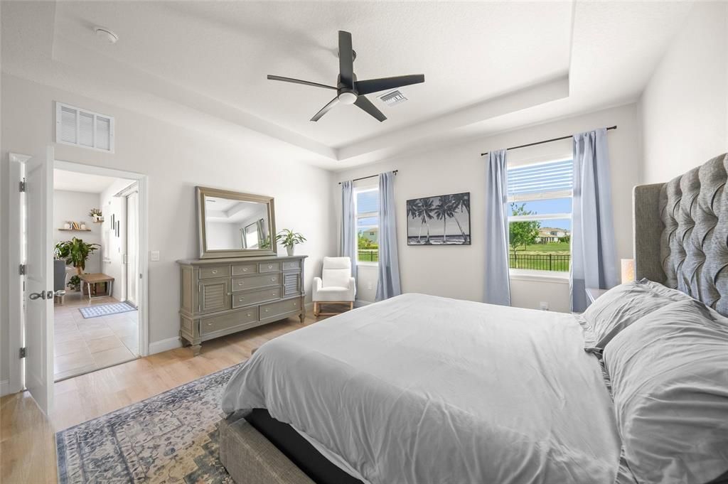 En Venta: $525,000 (4 camas, 2 baños, 2051 Pies cuadrados)