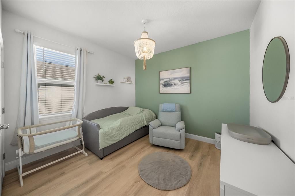 En Venta: $525,000 (4 camas, 2 baños, 2051 Pies cuadrados)