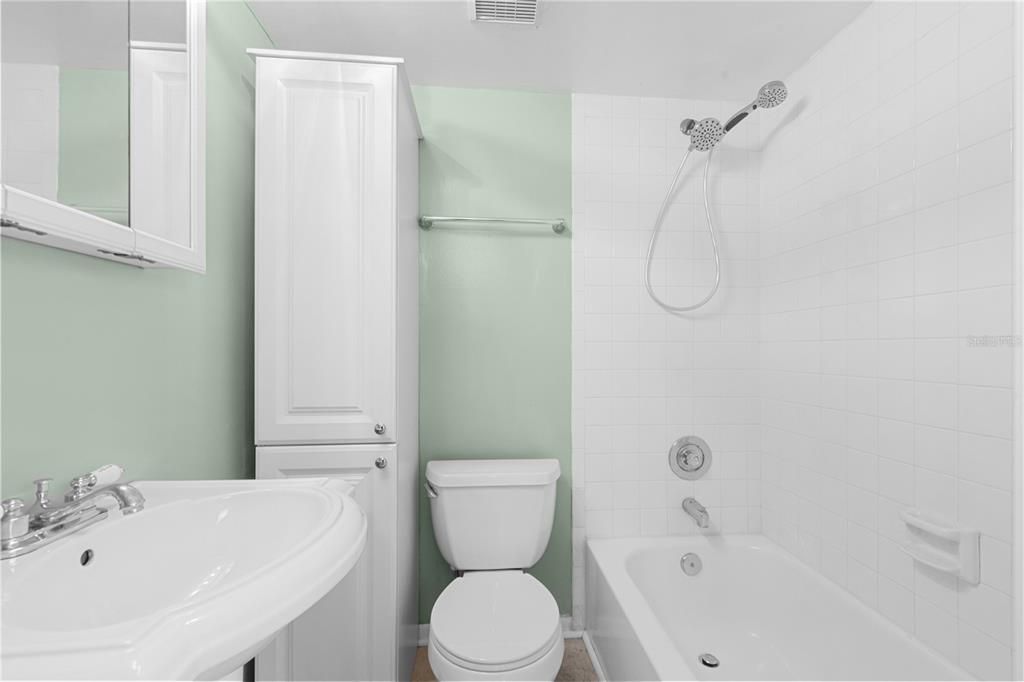 En Venta: $315,000 (2 camas, 2 baños, 741 Pies cuadrados)