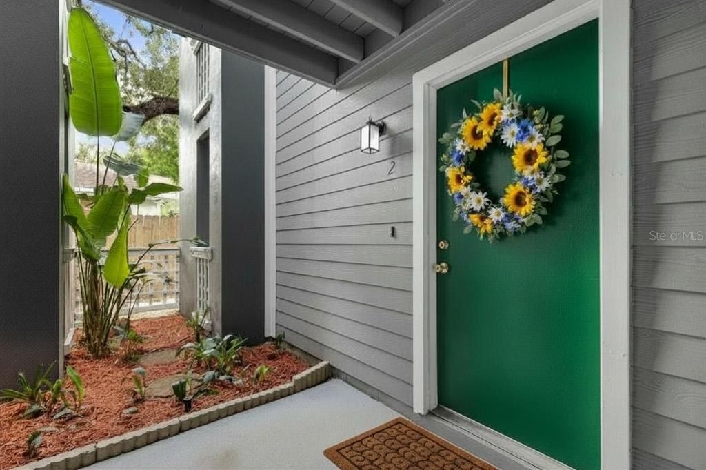 En Venta: $315,000 (2 camas, 2 baños, 741 Pies cuadrados)