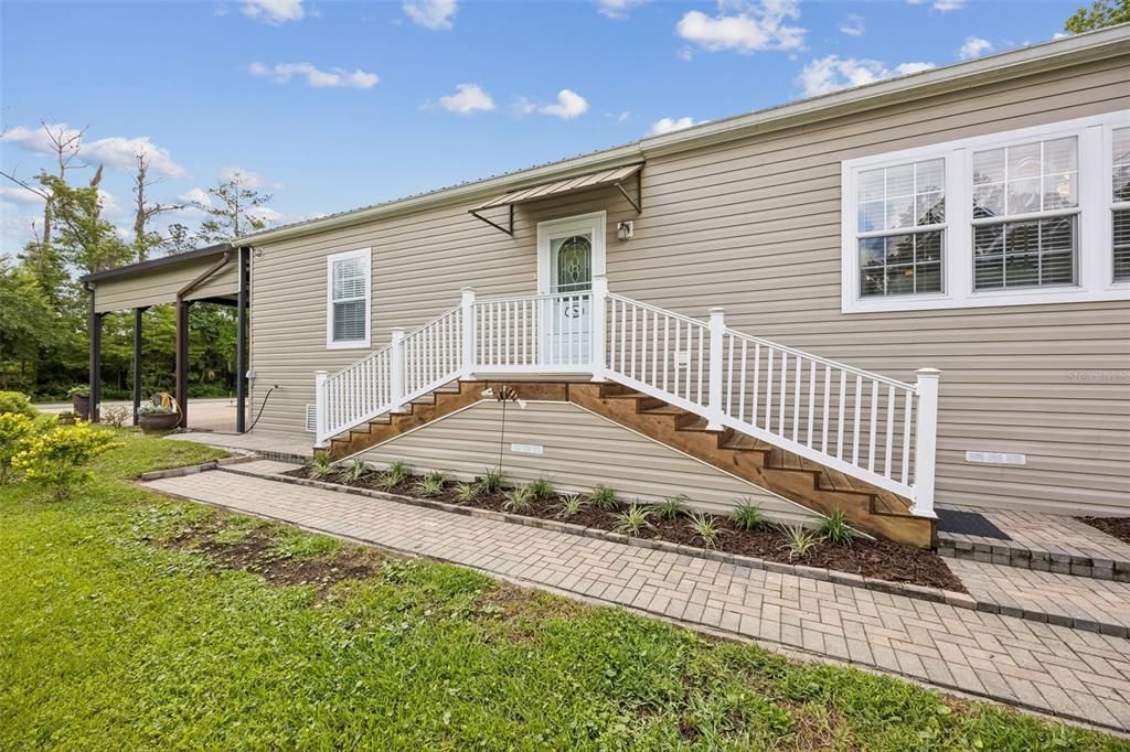 For Sale: $600,000 (2 beds, 2 baths, 1646 Square Feet)