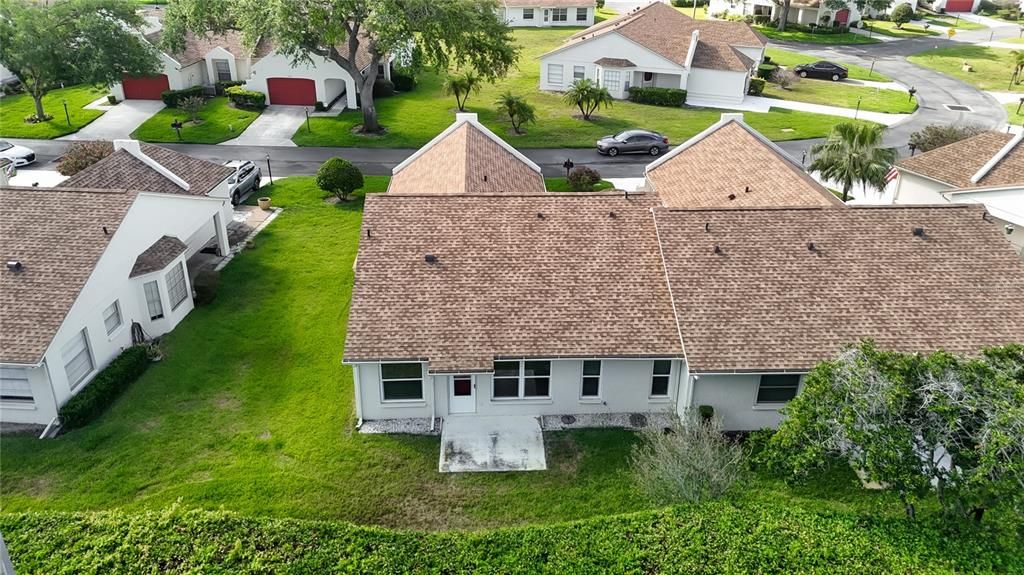На продажу: $189,500 (2 спален, 2 ванн, 993 Квадратных фут)