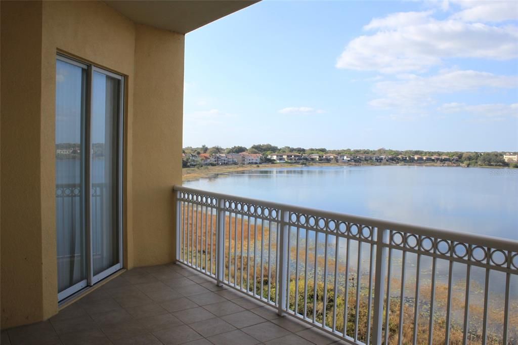 For Rent: $2,795 (2 beds, 2 baths, 2162 Square Feet)