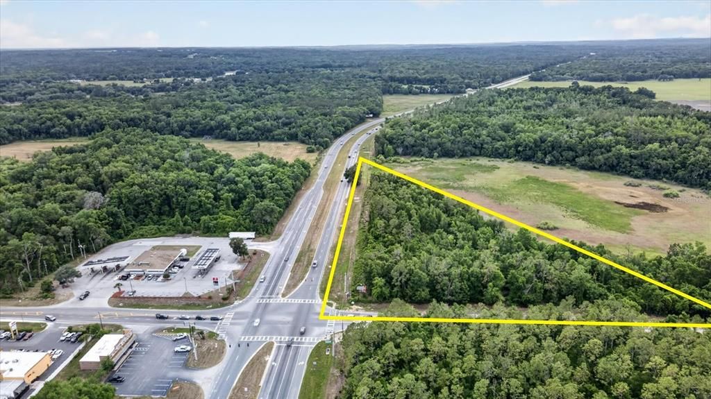 En Venta: $1,900,000 (4.55 acres)