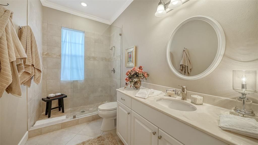 En Venta: $2,500,000 (4 camas, 3 baños, 4778 Pies cuadrados)