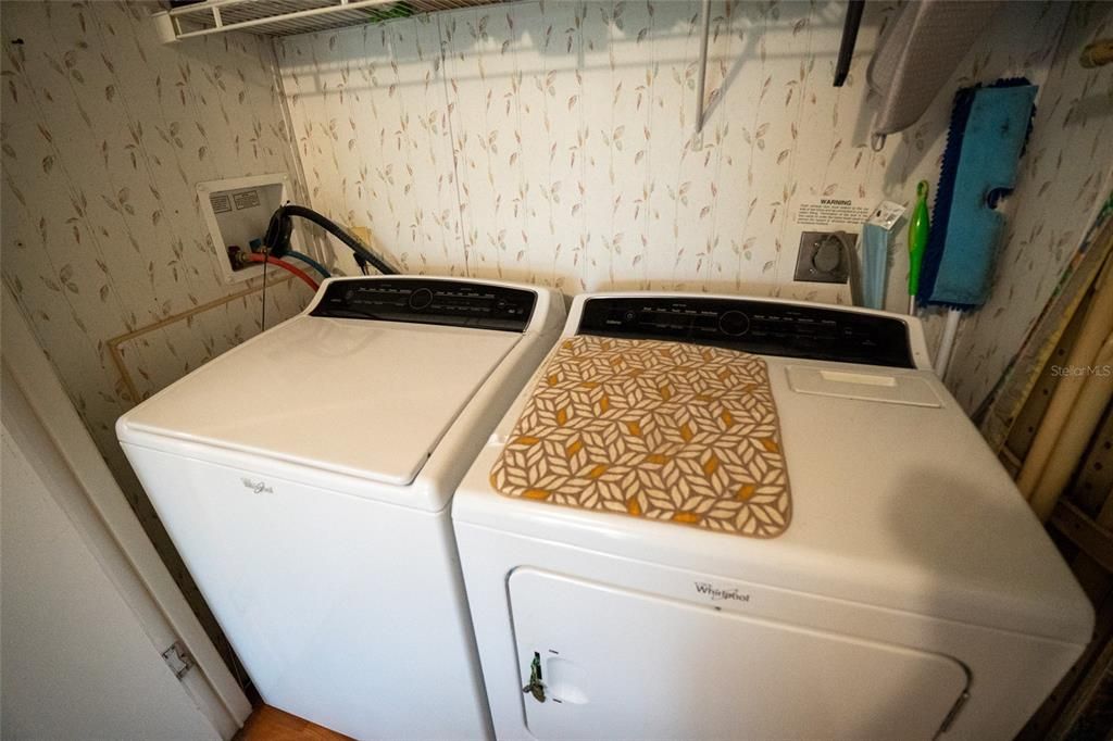 For Sale: $119,000 (2 beds, 2 baths, 1134 Square Feet)
