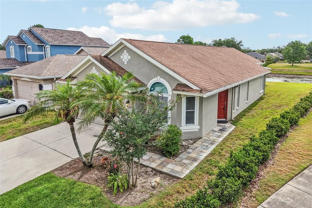 Active With Contract: $270,000 (3 beds, 2 baths, 1530 Square Feet)