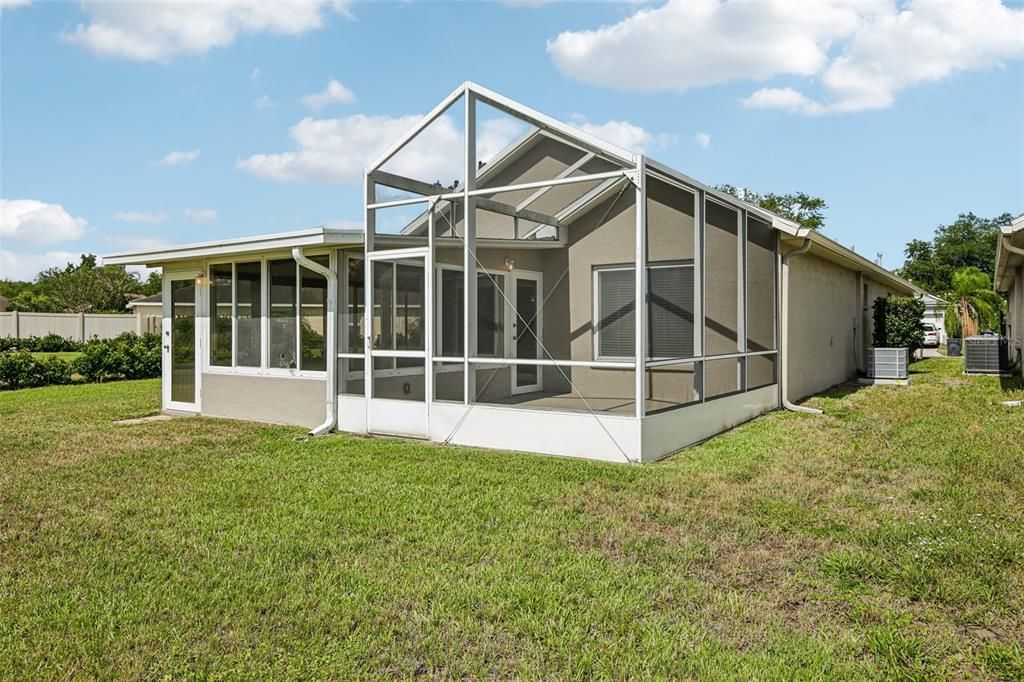 Active With Contract: $270,000 (3 beds, 2 baths, 1530 Square Feet)